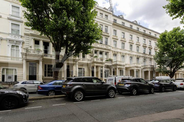 Stunning studio with a mezzanine level sleeping area mins to tube and hyde park Inverness Street, Hyde Park / Bayswater